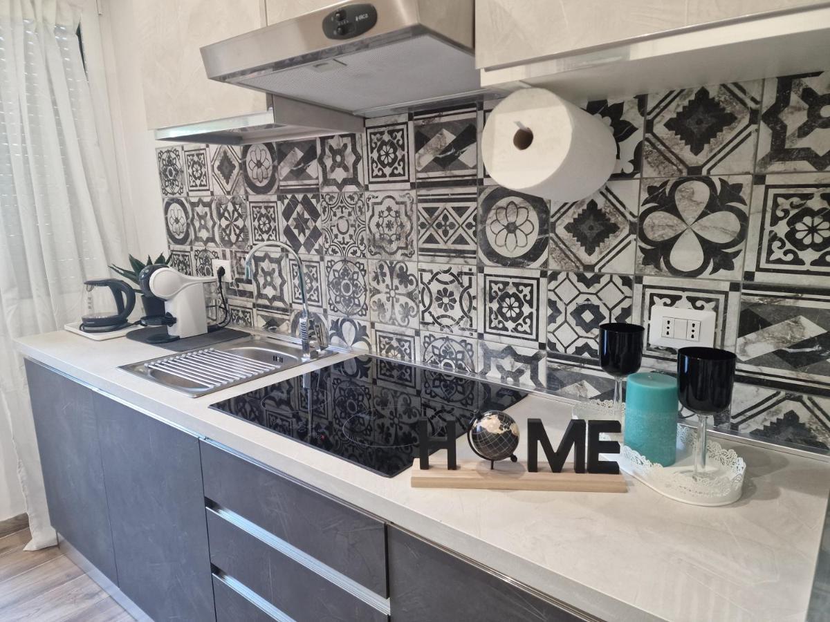 רומא Home K&Y Elite Pineta מראה חיצוני תמונה